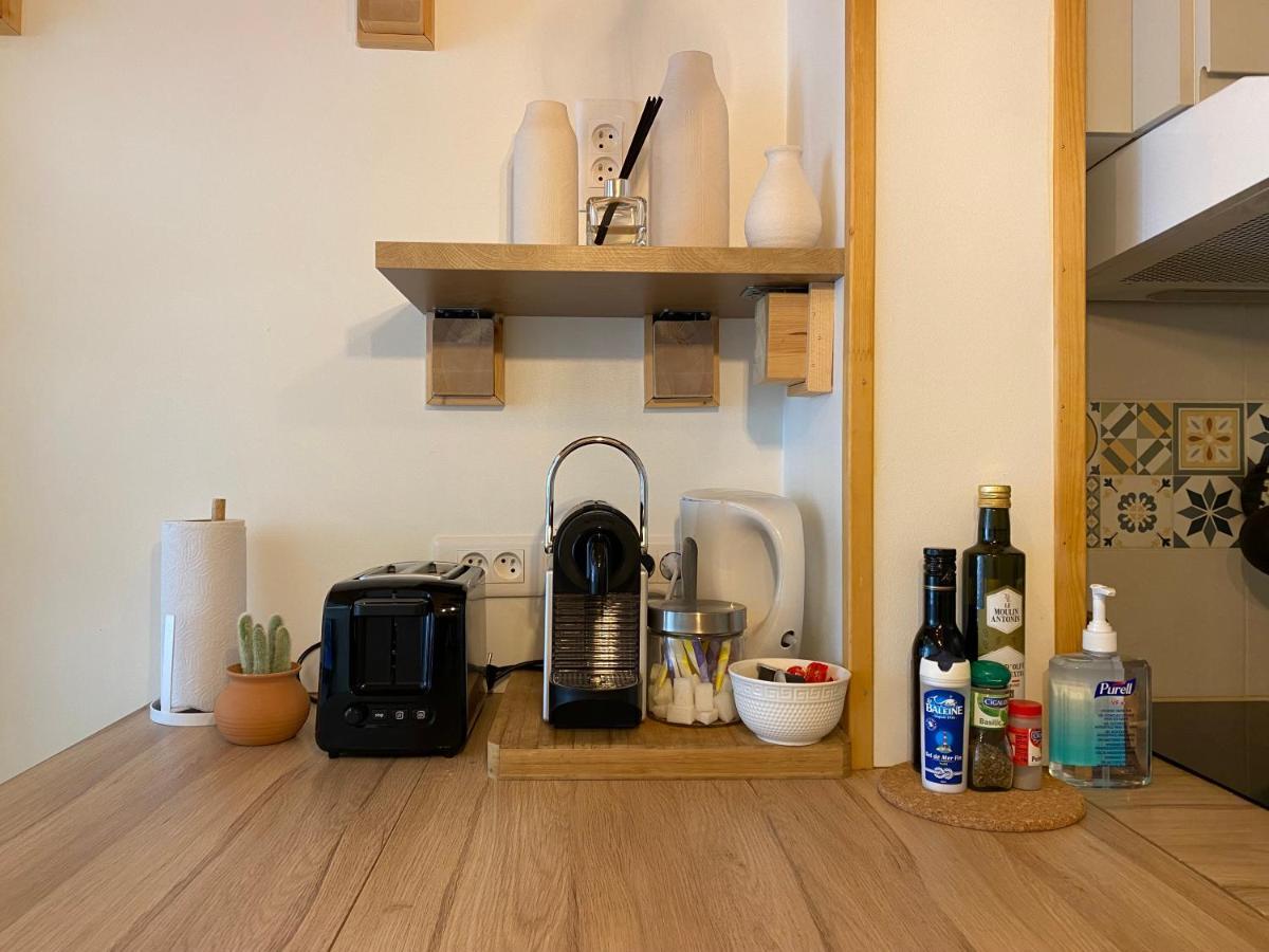 Proche De La Vieille Et Des Plages, Et Parking Gratuit ! Apartment Antibes